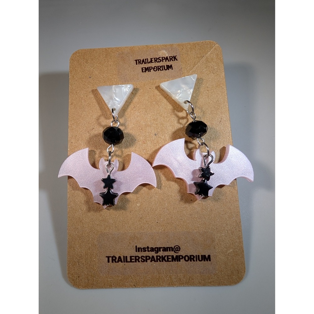 Trailerspark Emporium Pink Bat Star Drop Earrings Goth Spooky Nickel Free New